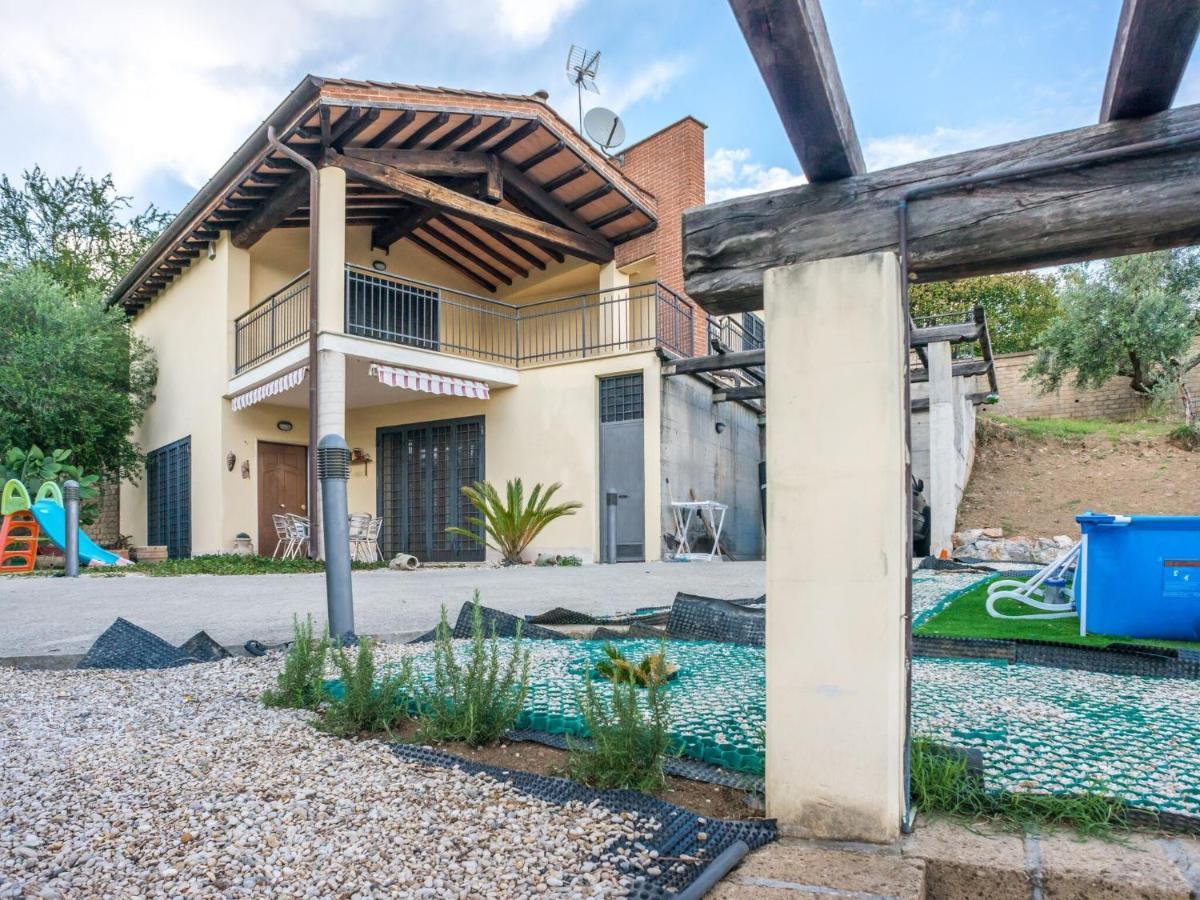 Belvilla By Oyo Guest House Belvedere Cappuccini di Riano Номер фото